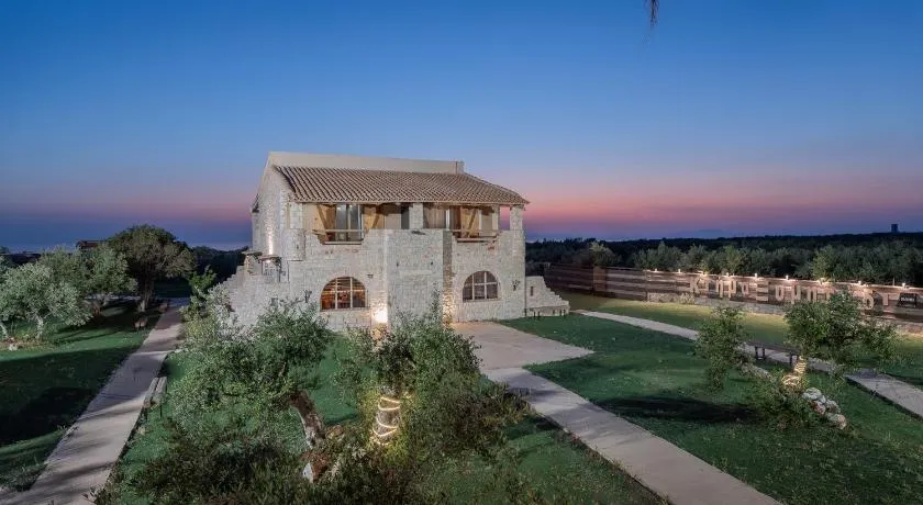 Ximitadi Estate - Image 1