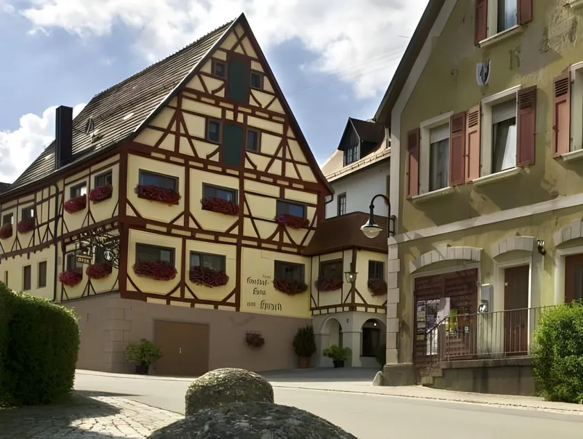 Gasthof Hotel Zum Hirsch***S - Image 1