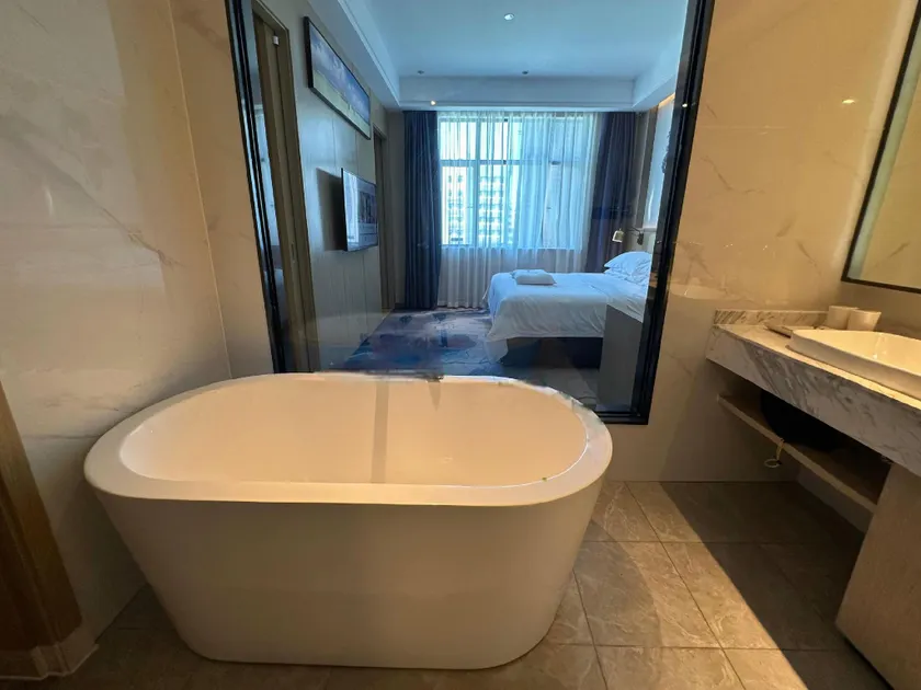 Kyriad Marvelous Hotel Shanwei Haifeng - Image 1