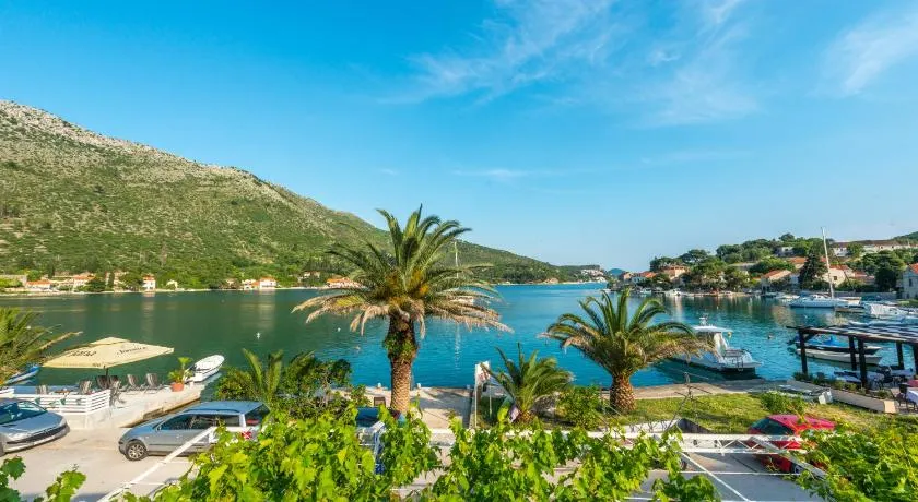 Villa Mare & Filip - Image 1