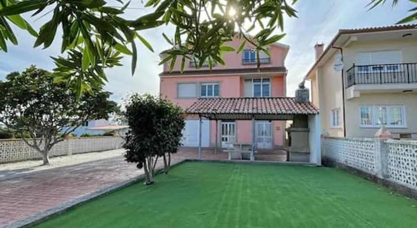 Casa Playa de Caldebarcos - Image 1