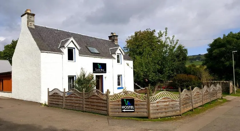 Loch Ness Backpackers Lodge - Image 1