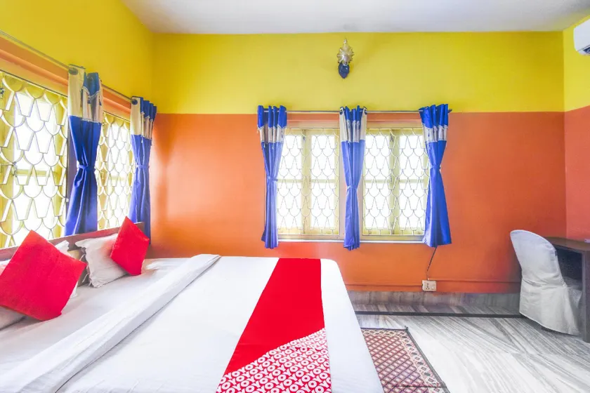 Hotel Orient Residency - Image 1