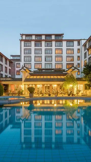 Lijiang International Hotel - Image 1
