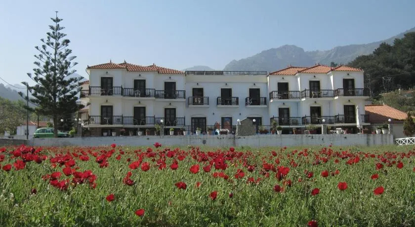 Hotel Apartment Agios Konstantinos - Image 1