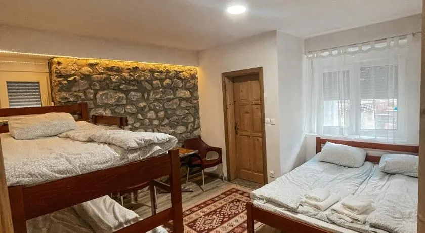 Riverside Guesthouse & Sauna - Image 1