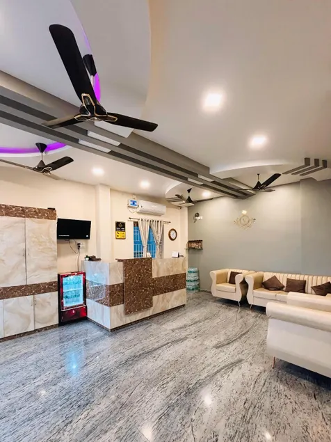 Vetri's Elite Inn - Image 1
