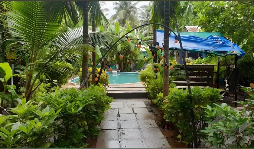 Redstone retreat Kihim - Image 1