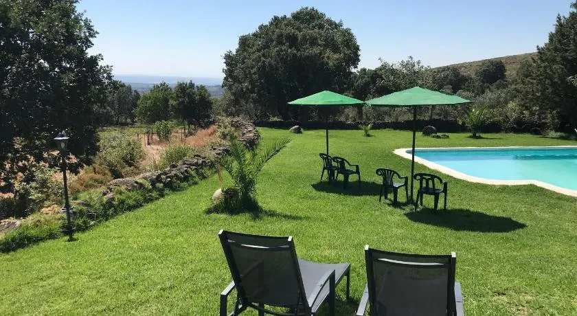 Casa Rural Los Robles - Image 1
