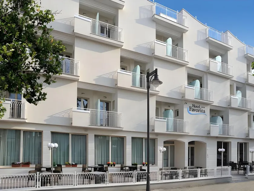 Hotel Favorita Easy Stay Room Only - Image 1
