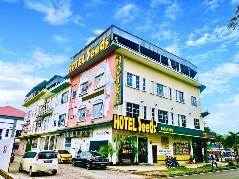 Seeds Hotel Shah Alam Section 19 - Image 1
