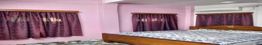 Roy Guest House - Image 1