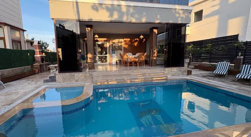 Villa Didim - Image 1