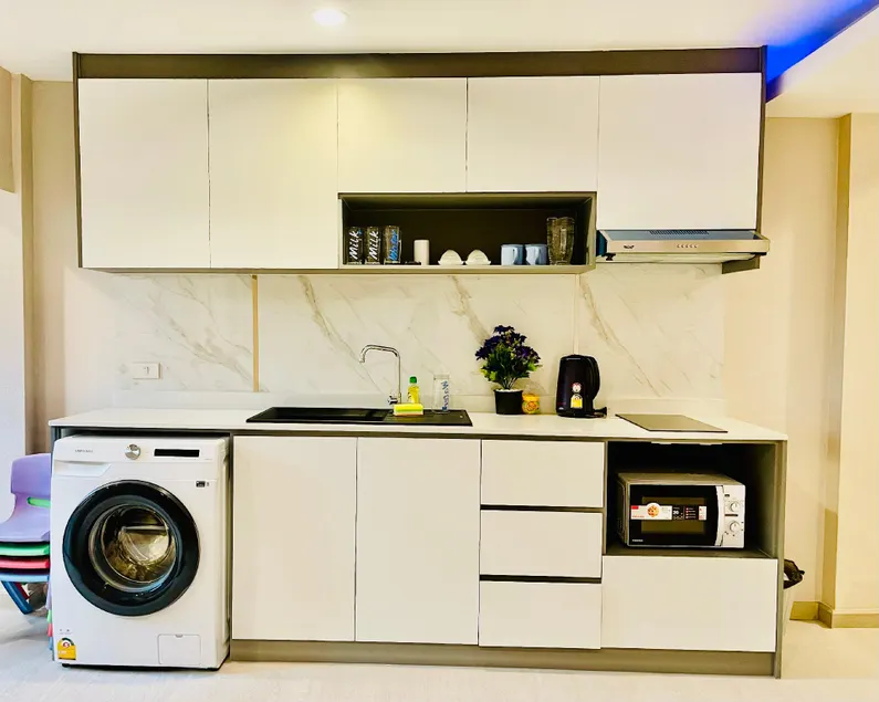 New Ekamai Thonglor Luxury Home near 711, BTS, Mall - Image 1