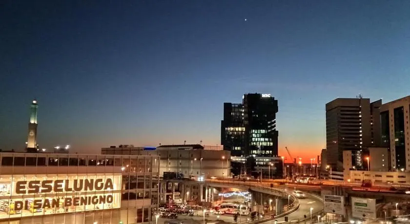 LA LANTERNA DI ANGELO rent rooms and apartments free parking on the street front - Image 1