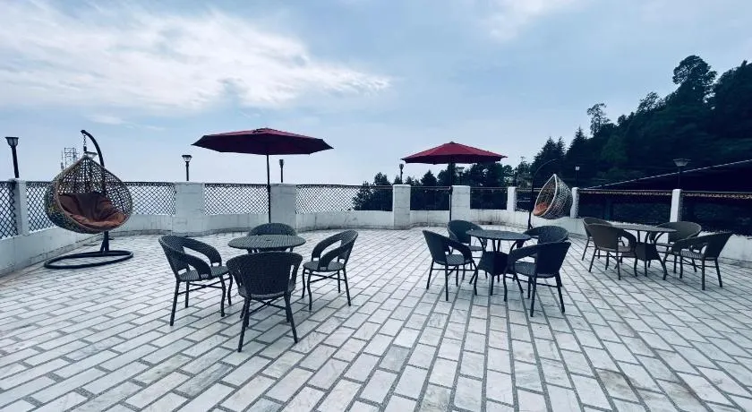 Anvi Hotel & Resort A-Luxury Property - Image 1