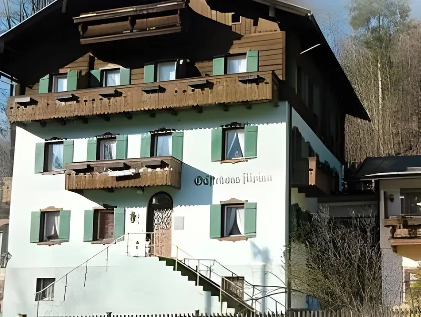 Gästehaus Alpina - Image 1