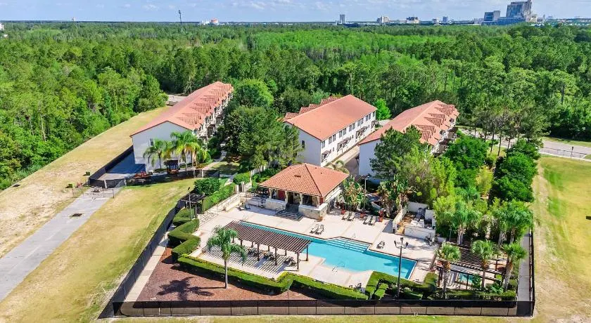 Sunny Sales - Renovated TownHome by Disney! - Image 1