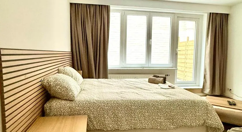 Cosy studio en plein centre pour 2 personnes - Image 1
