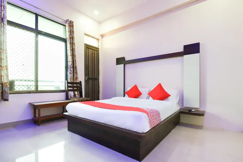 OYO 45863 Sangam - Image 1