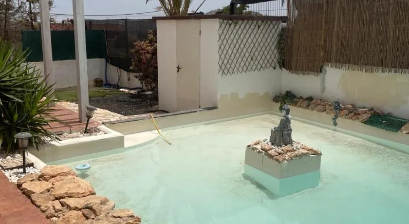 Aloha Villa con piscina - Image 1