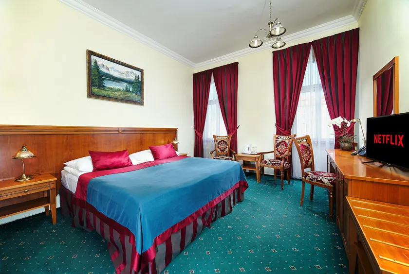 Green Garden Hotel - Image 1
