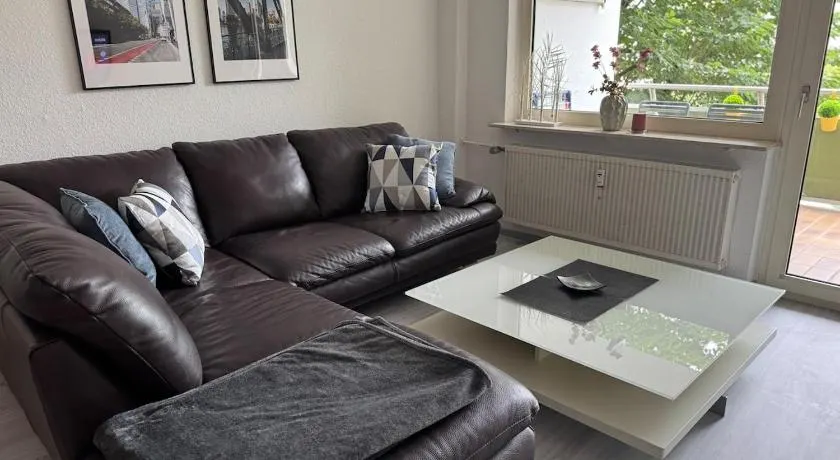 Rhein-Main Apartment in Hattersheim - Image 1
