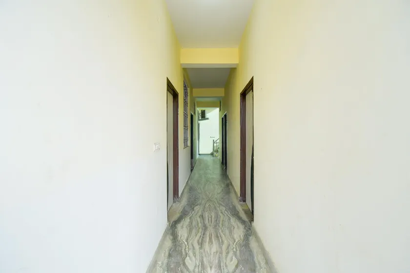 Hotel O Shri Ganesham - Image 1