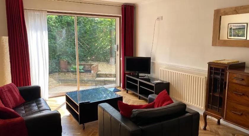 Byways Serviced Apartments - Image 1