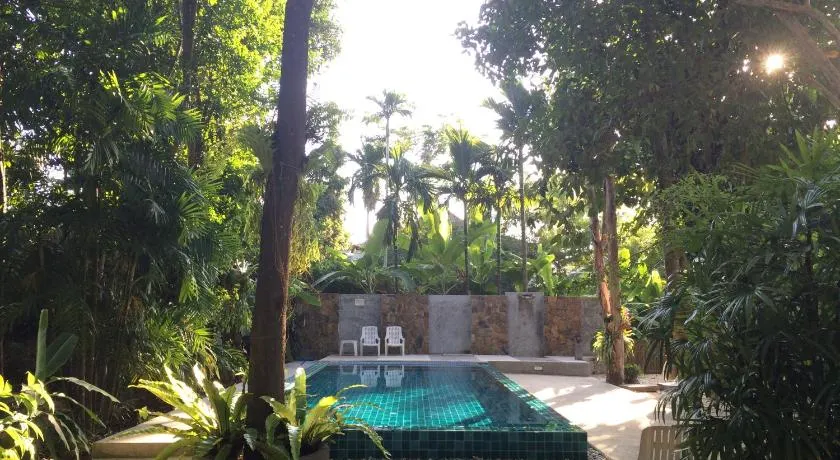 Fern House Retreat - Image 1