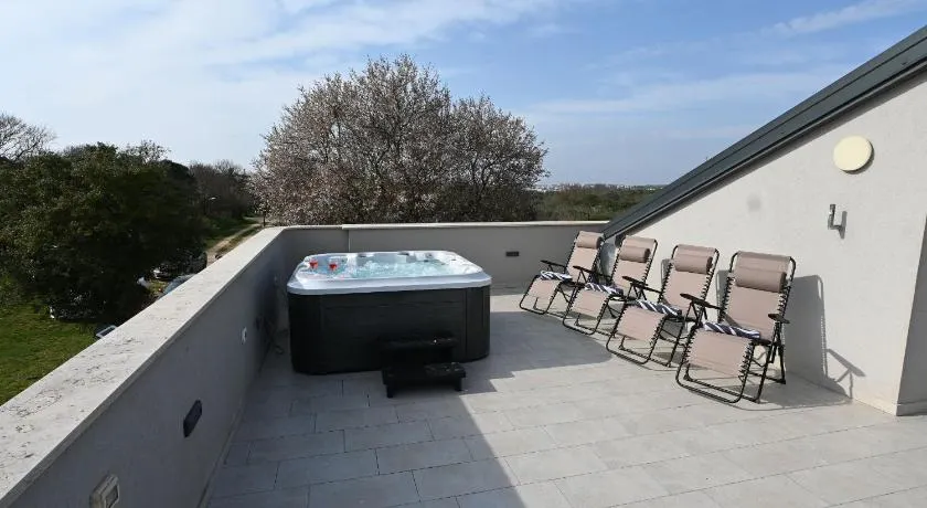 House Ivana - Image 1