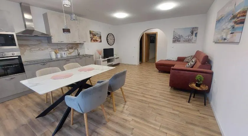 Apartment Modrić Zadar - Image 1