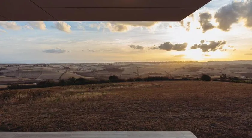 The Cloud at Sen Vineyard - Image 1