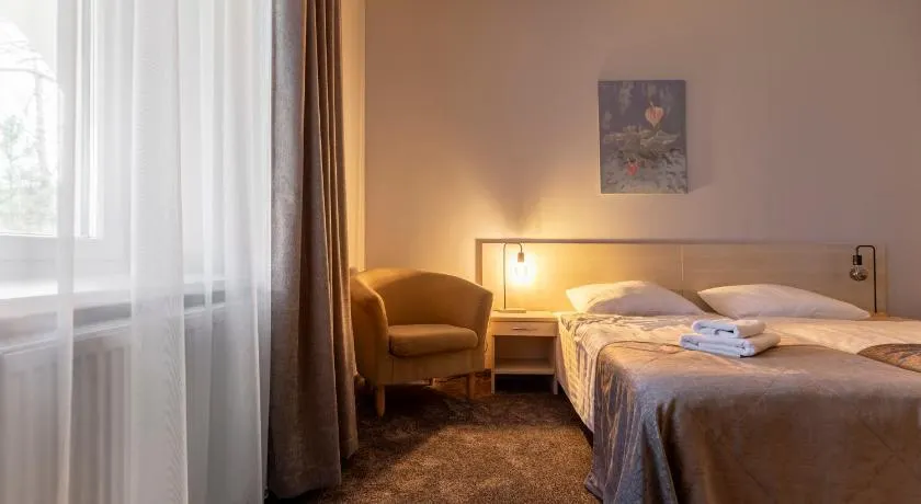 Domus Hotel - Image 1