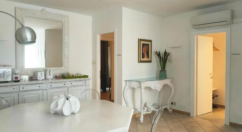 Kenza Rooms - Image 1