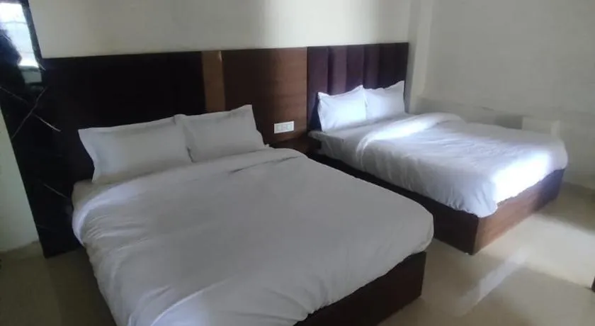Hotel swaran b&b - Image 1