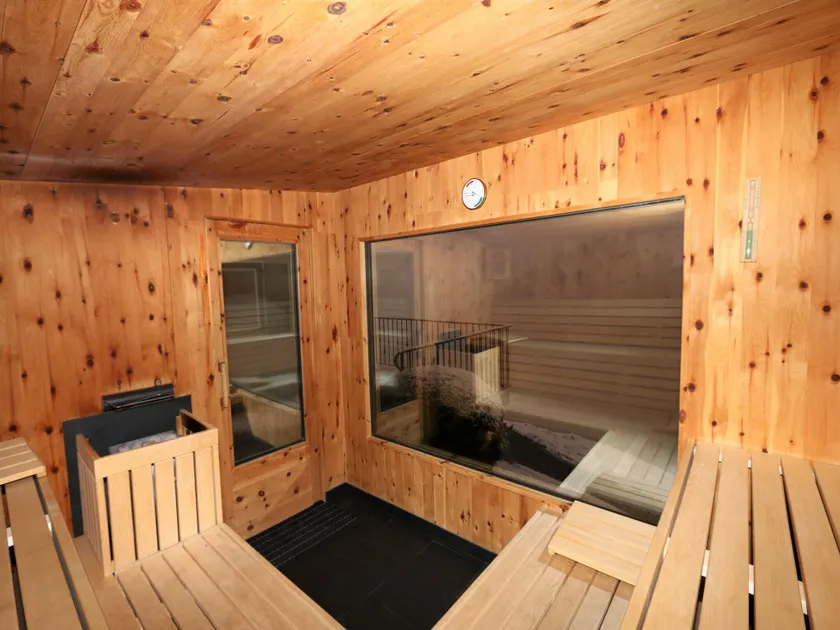 Chalet i Tyrol med Sauna og Skiløjper - Image 1