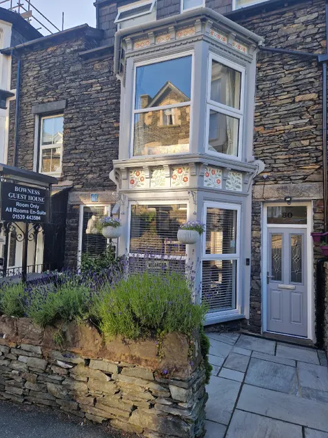 Bowness Guest House - Image 1
