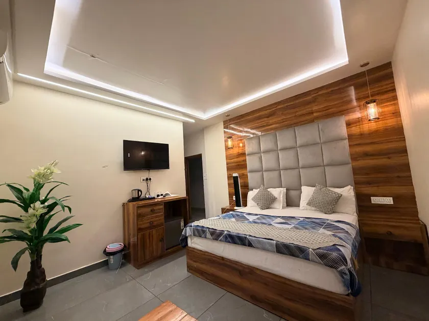 Landlord Premier - Image 1