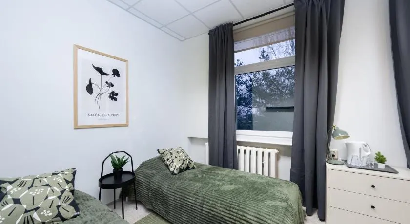 loond Stay- Kehra Ärimaja - Image 1