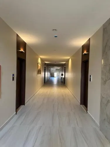 الواجهة - Image 1