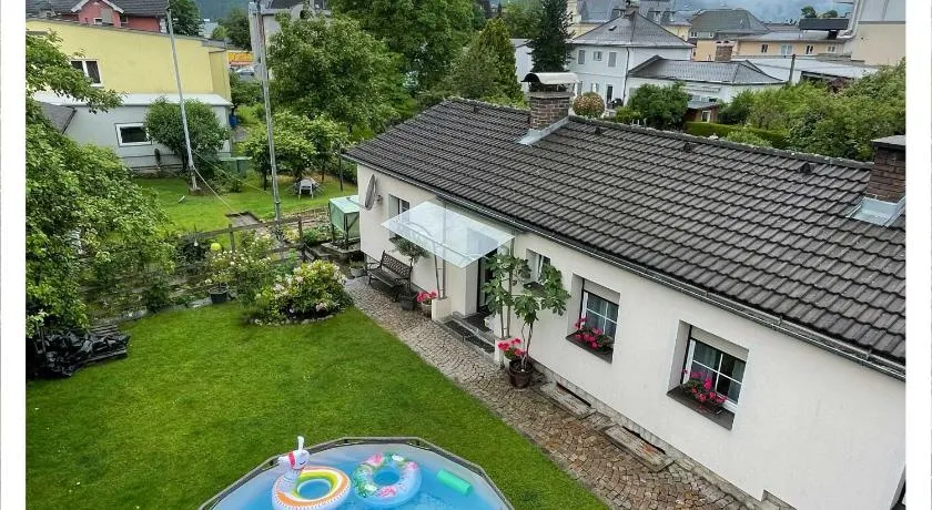 Ingrid's Guesthouse Gartenidylle - Image 1