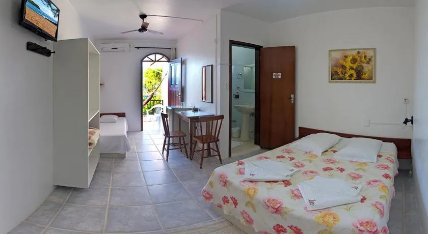 Lobo Hotel - Image 1
