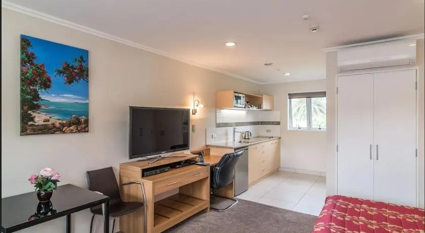 Avana Suites - Image 1
