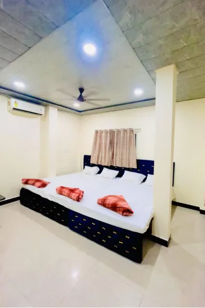 Mahamaya Guest House - Image 1