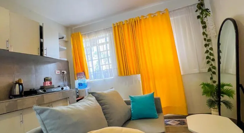 PK Homes stylish 1 bedroom - Image 1