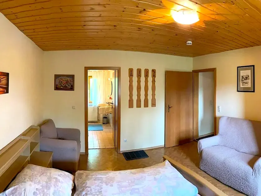 Gemutliche Ferienwohnung mit Garten in Zenting - Image 1
