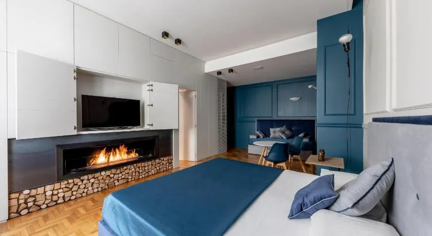 Blue Inn Luxury Suites - Image 1