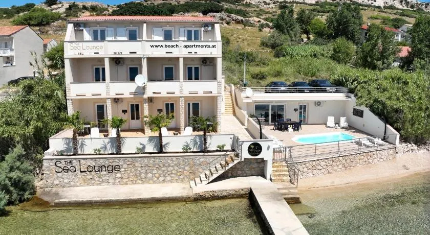 Beach Apartments - Image 1