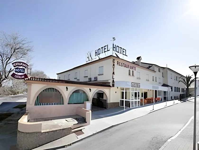 Hotel Catalán Puerto Real - Image 1